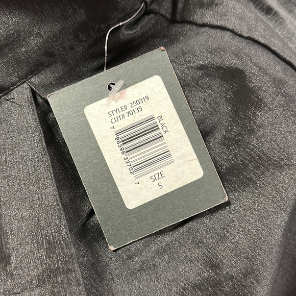 🔥🔥🔥NET Marina Black High Low Skirt - Picture 8 of 8